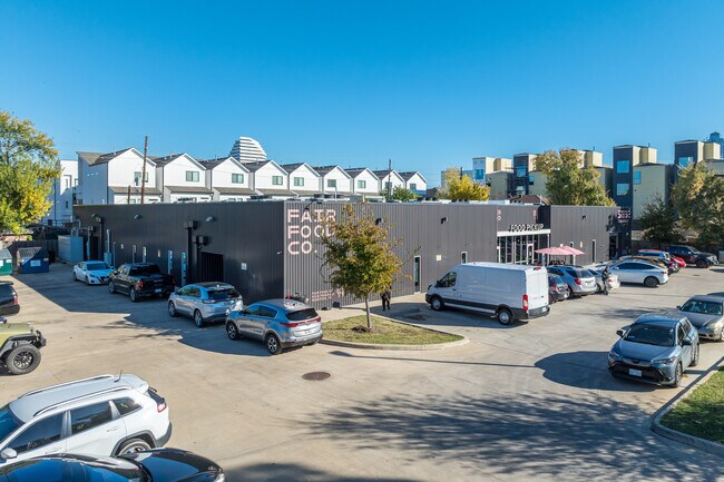 Plus de détails pour 5832 Fairdale Ln, Houston, TX - Local commercial à louer