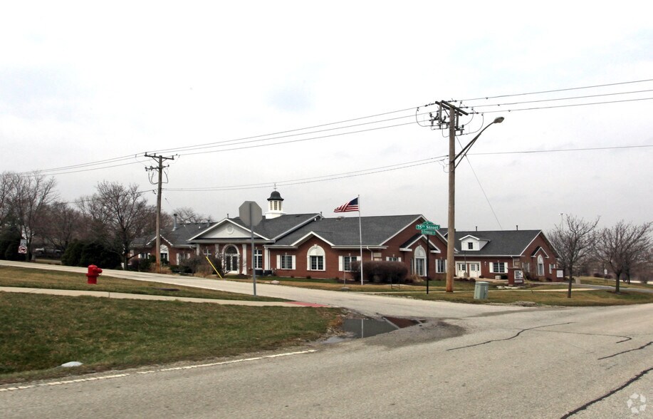 7416-7420 S County Line Rd, Burr Ridge, IL à louer - Photo de l’immeuble – Image 3 sur 8