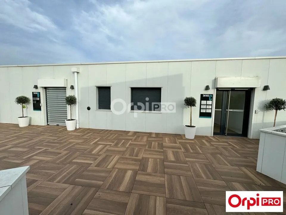 Bureau dans Valence à louer Photo de l’immeuble– Image 1 sur 6