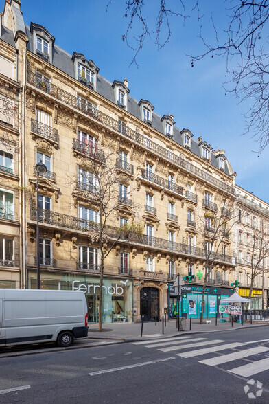 Bureau dans Paris à louer - Photo de l’immeuble – Image 2 sur 2