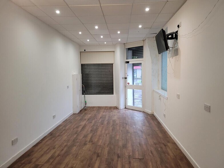 112 Queensferry Rd, Rosyth à vendre - Photo de l’immeuble – Image 3 sur 3