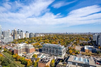 1953-1985 Yonge St, Toronto, ON - VUE AÉRIENNE  vue de carte