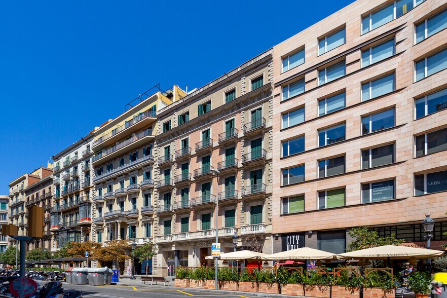 Bureau dans Rambla De Catalunya, 6, Barcelone à louer - Photo de l’immeuble – Image 3 sur 5