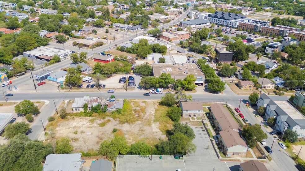 1010 E Euclid Ave, San Antonio, TX à vendre - Photo de l’immeuble – Image 2 sur 5