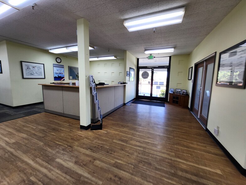 1010 W 19th St, National City, CA à louer - Photo de l’immeuble – Image 3 sur 52