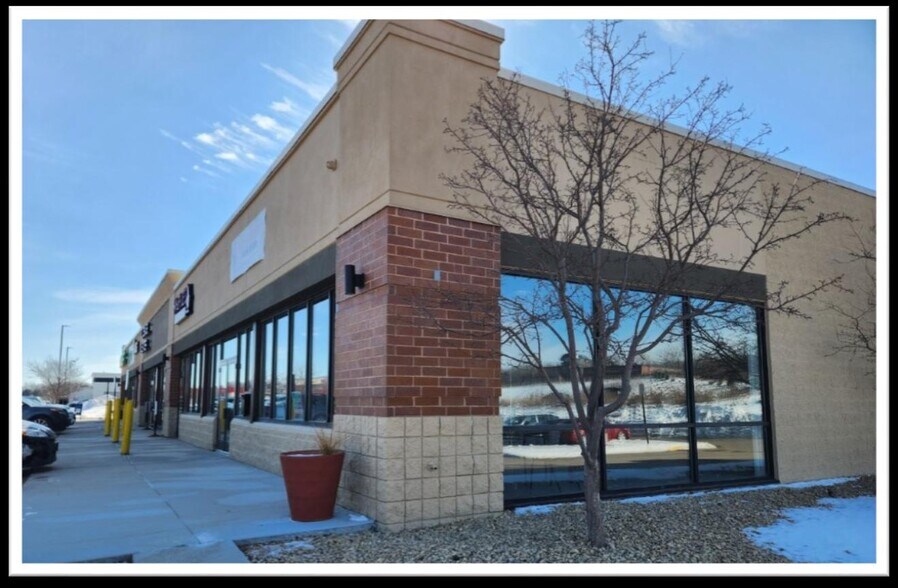 9041-9127 Broderick Blvd, Inver Grove Heights, MN à louer - Photo principale – Image 1 sur 6