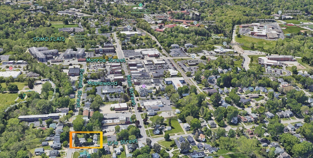 421ft Frontage B-3 Commercial 2 Corners portefeuille de 2 biens à vendre sur LoopNet.fr Photo principale– Image 1 sur 11