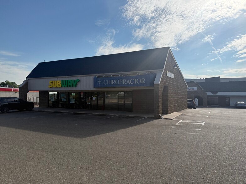 10360-10376 N Colorado Blvd, Thornton, CO à louer - Photo de l’immeuble – Image 2 sur 6