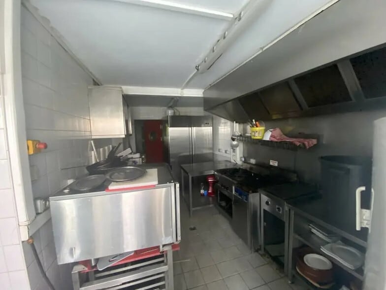 Local commercial dans Le Havre à vendre - Photo de l’immeuble – Image 3 sur 5