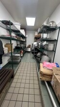 1225 E Washington Blvd, Los Angeles, CA à louer Photo intérieure– Image 2 sur 7