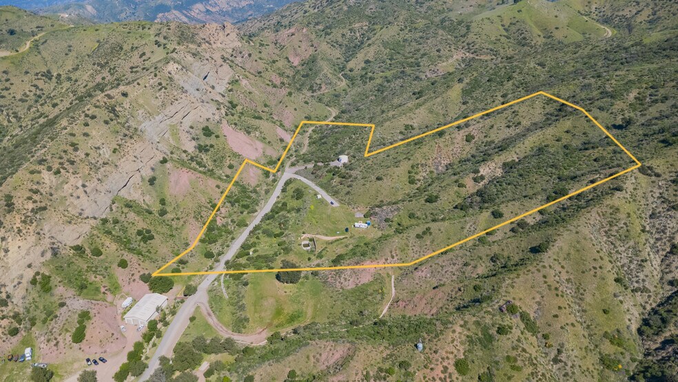 28741 Williams Canyon Rd, Silverado, CA à vendre - Photo de l’immeuble – Image 2 sur 27