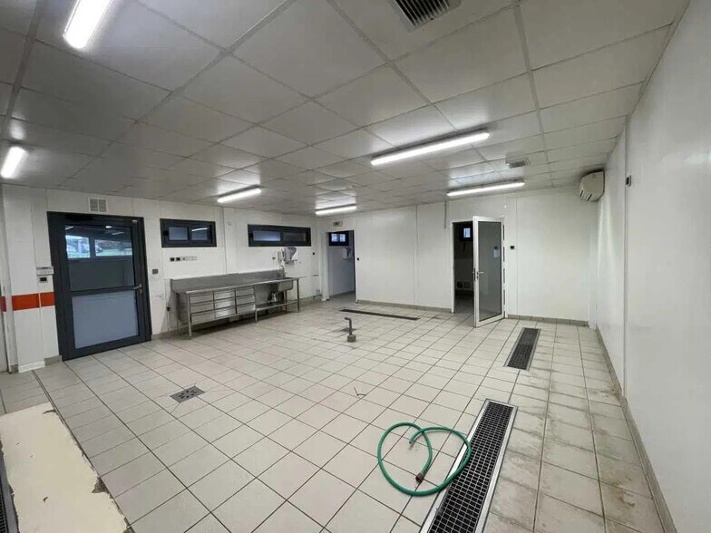 Bureau dans Eysines à vendre - Photo intérieure – Image 2 sur 15