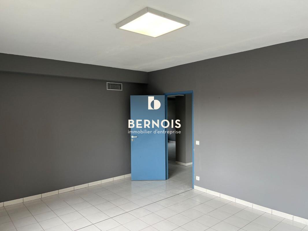 Bureau dans La Seyne Sur Mer à vendre Photo intérieure– Image 1 sur 14