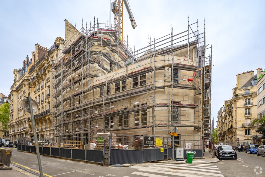 57 Rue Spontini, Paris à louer - Photo principale – Image 1 sur 2