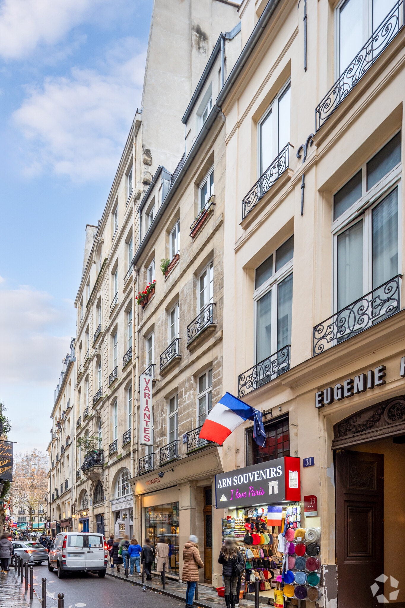 Local commercial dans Paris à louer Photo principale– Image 1 sur 2