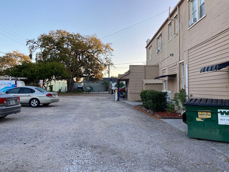 203 Broadway, Kissimmee, FL à louer - Photo de l’immeuble – Image 2 sur 18