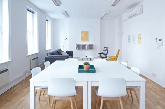 Plus de détails pour Local commercial à vendre