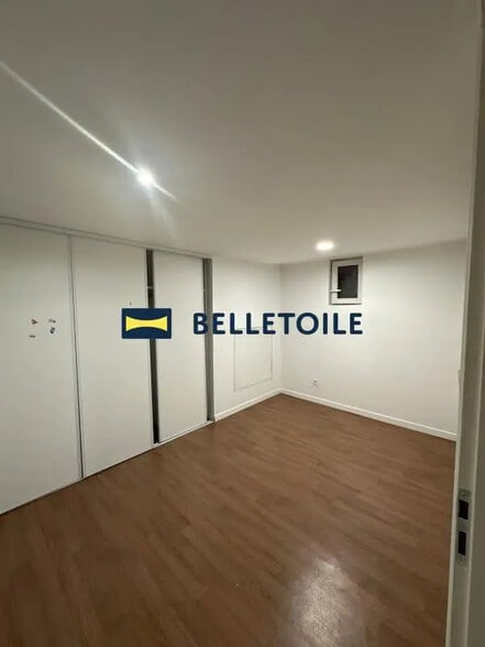 Bureau dans Champigny-sur-Marne à louer - Photo de l’immeuble – Image 3 sur 10