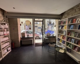 7 Rue Du Pré Aux Clercs, Paris à louer Photo de l’immeuble– Image 1 sur 7
