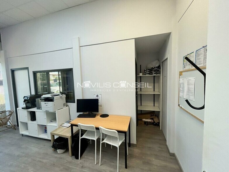 Local commercial dans Frouzins à louer - Photo intérieure – Image 3 sur 7