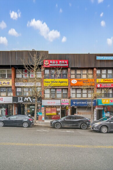 3626A Union St, Flushing, NY à vendre - Photo principale – Image 1 sur 2