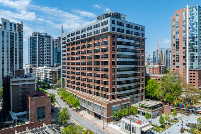 Plus de détails pour 10 10th St, Atlanta, GA - Bureau à louer
