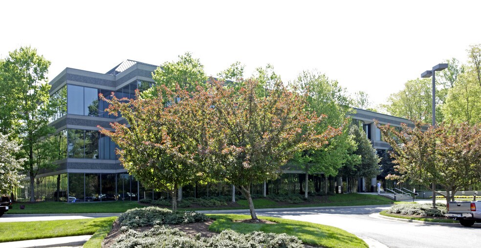 9011 Arboretum Pky, Richmond, VA à louer - Photo de l’immeuble – Image 3 sur 4
