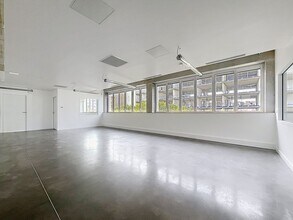 Bureaux/Local commercial dans Paris à louer Photo intérieure– Image 2 sur 7