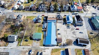 Plus de détails pour 232 N Main St, Mercersburg, PA - Local commercial à vendre