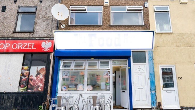 137 Corporation St, Grimsby à vendre - Photo de l’immeuble – Image 2 sur 5