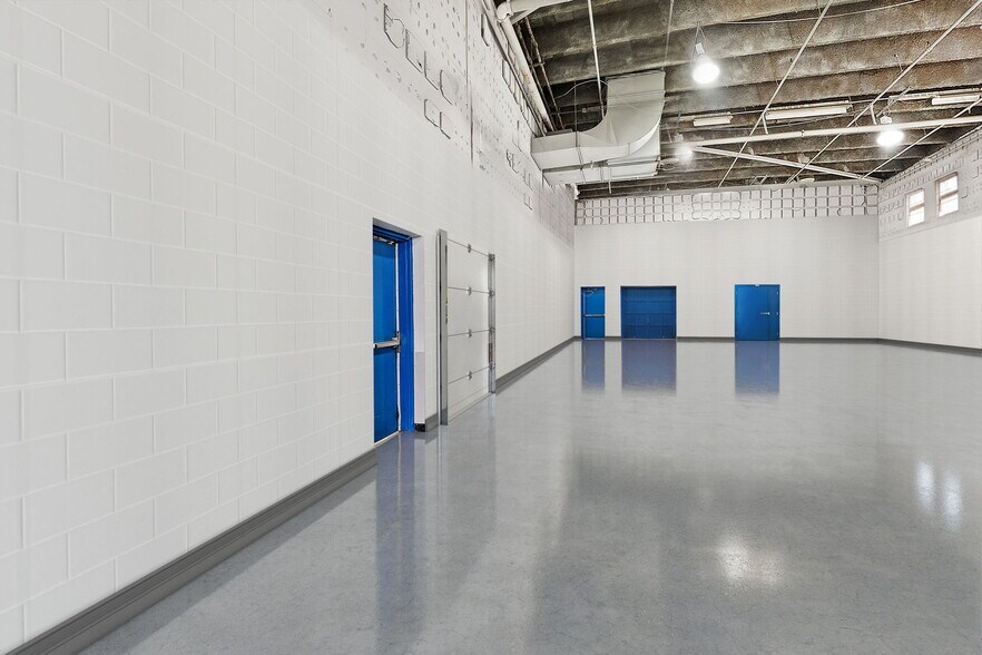 5575 Boul Metropolitain E, Montréal, QC à louer - Photo intérieure – Image 2 sur 32