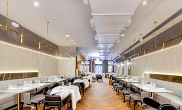 149 E 57th St, New York, NY à louer Photo intérieure– Image 2 sur 6