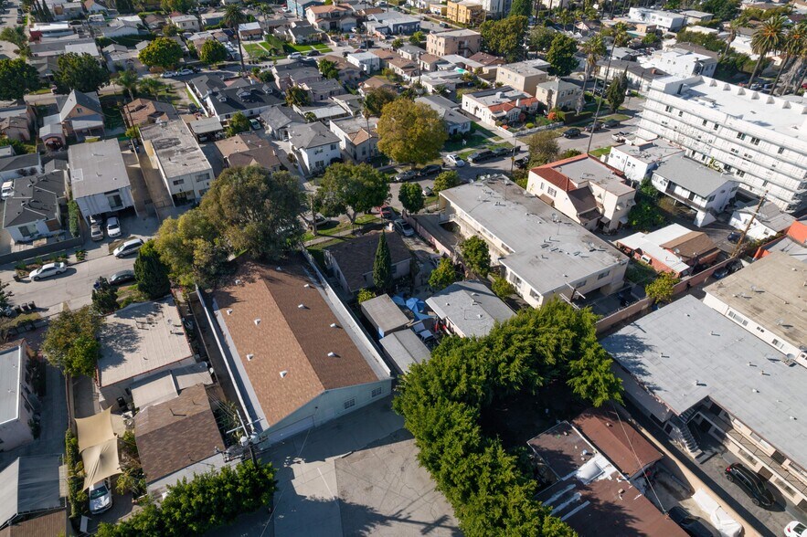 2924 S Orange Dr, Los Angeles, CA à vendre - Photo de l’immeuble – Image 3 sur 6