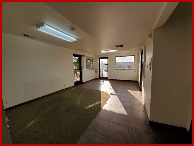 3312 Stanford Dr NE, Albuquerque, NM à louer - Photo de l’immeuble – Image 3 sur 4