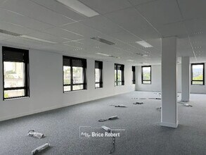 Bureau dans Lyon à louer Photo de l’immeuble– Image 2 sur 17