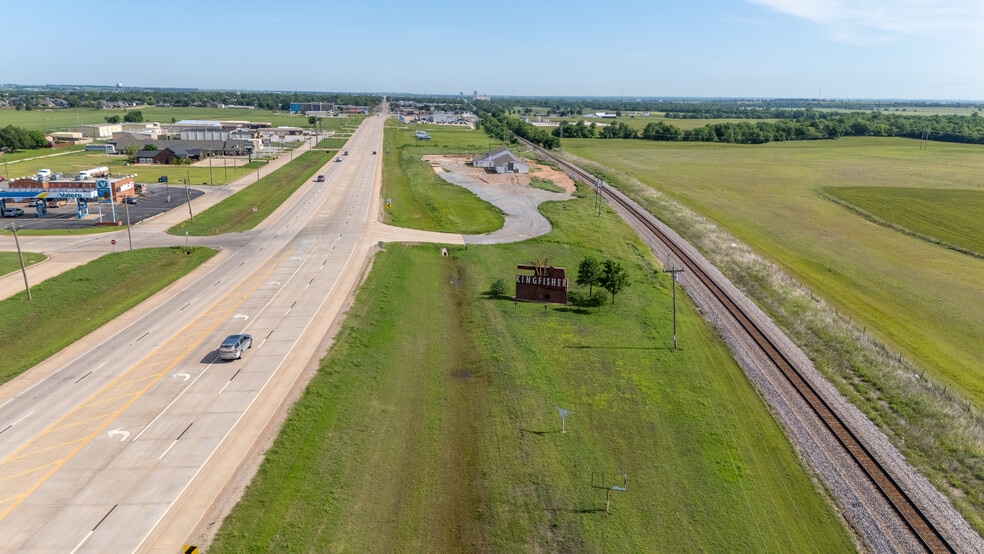 2305 Main st, Kingfisher, OK à vendre - Photo de l’immeuble – Image 3 sur 19