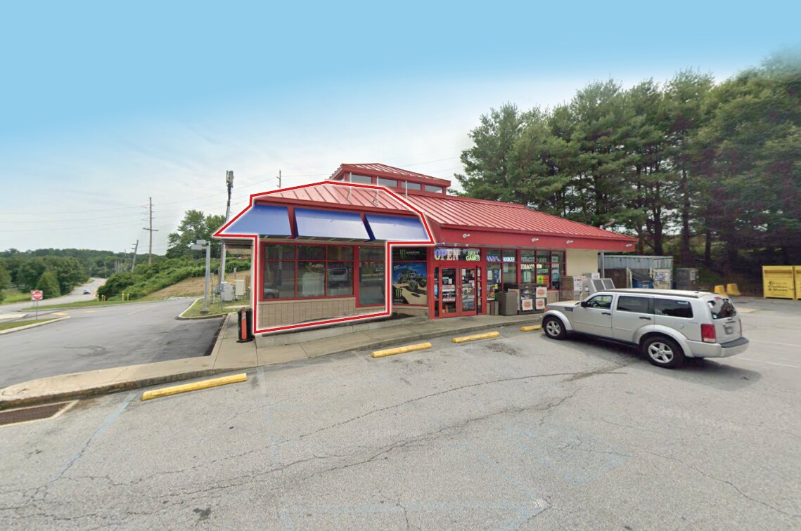 1594 W Chester Pike, West Chester, PA à louer Photo principale– Image 1 sur 2