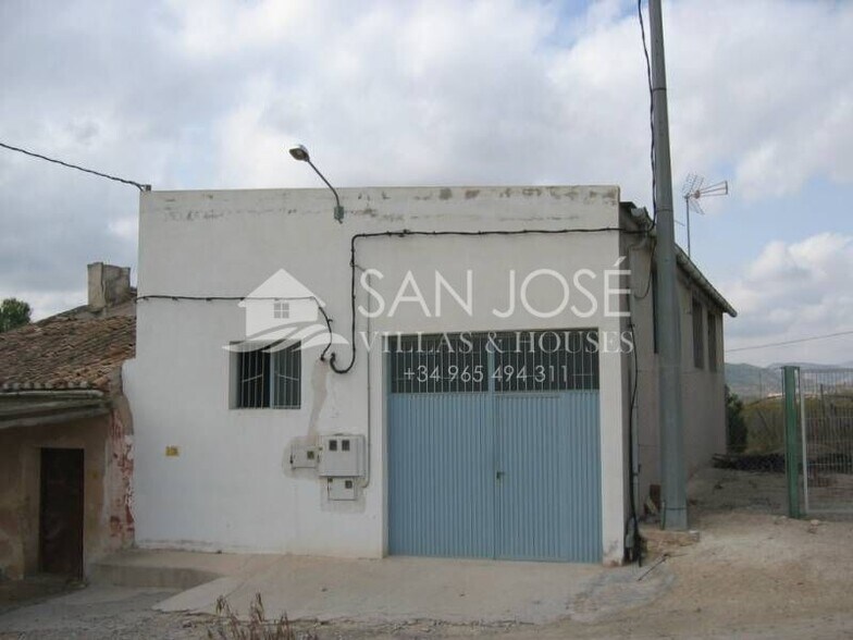 Industriel/Logistique dans Aspe à vendre - Photo de l’immeuble – Image 3 sur 4