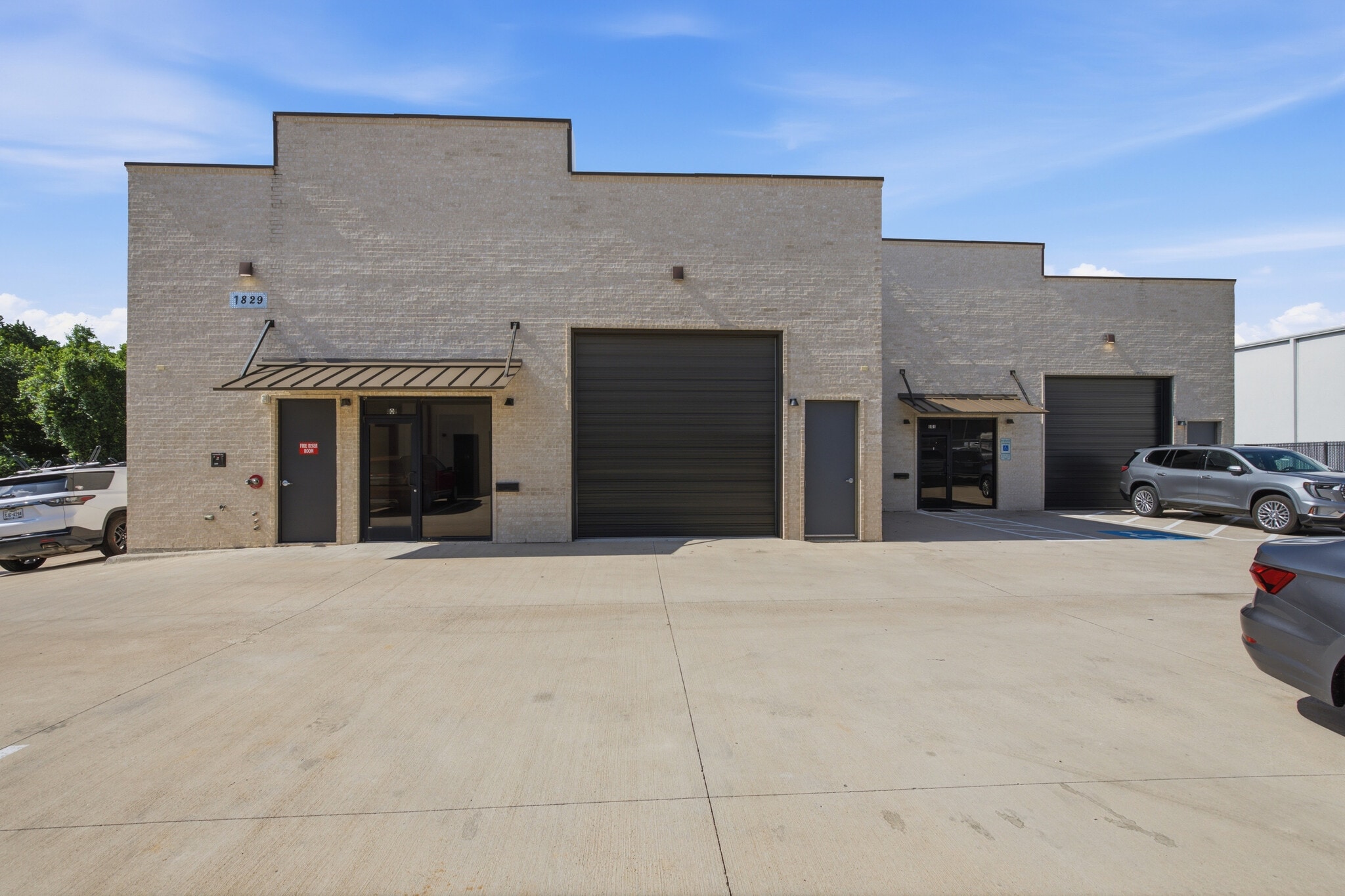 1829 John McCain Rd, Colleyville, TX à louer Photo principale– Image 1 sur 2