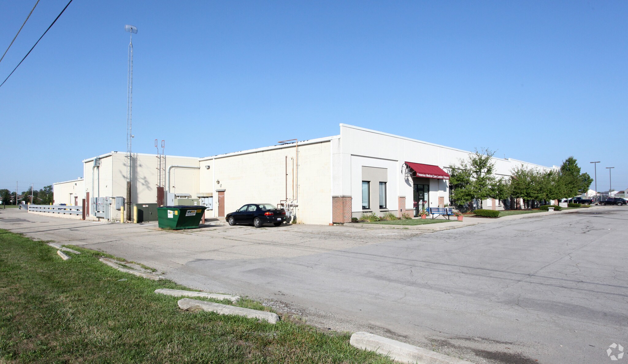 284-306 Lafayette St, London, OH à louer Photo de l’immeuble– Image 1 sur 16
