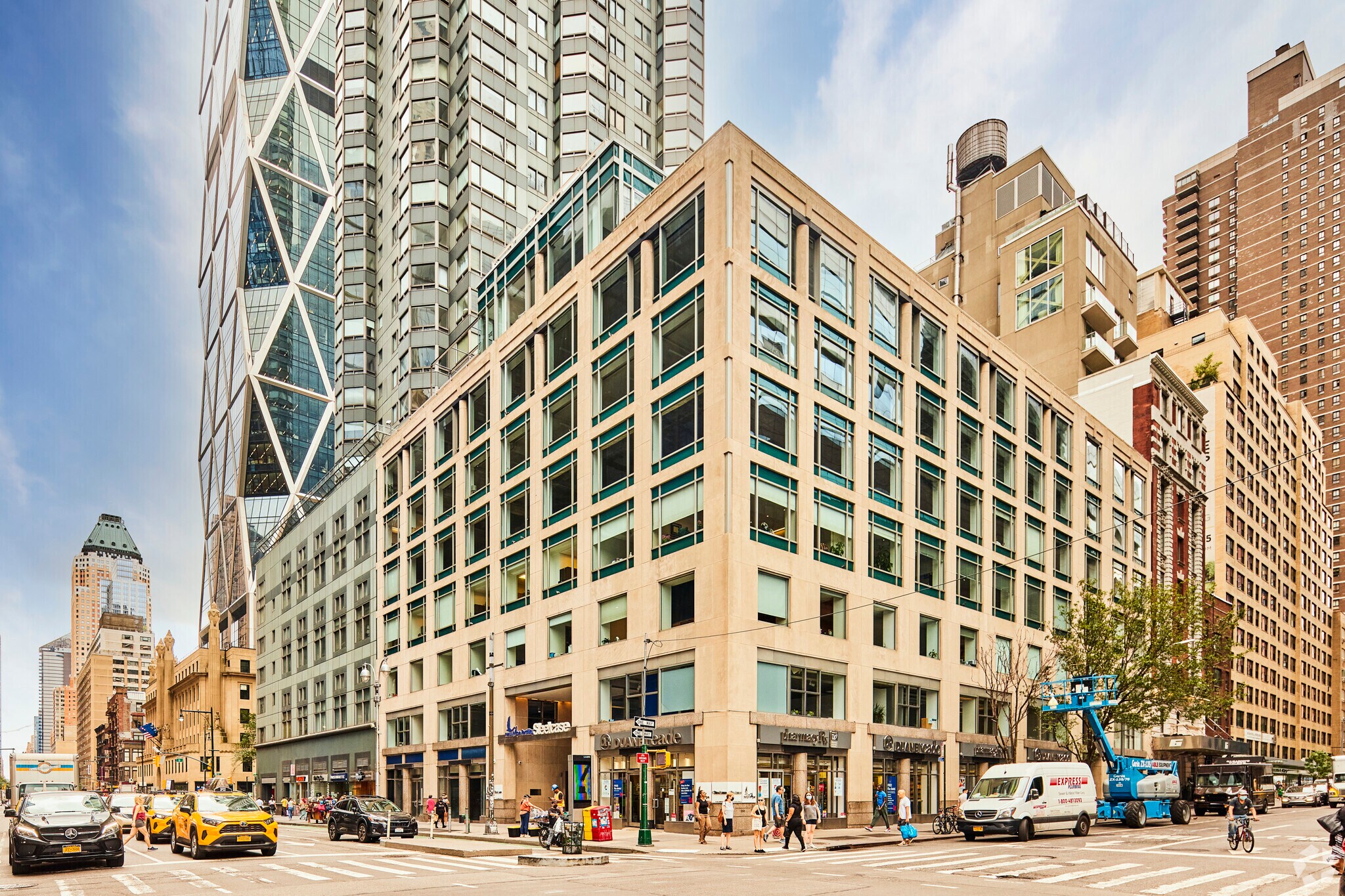 4 Columbus Cir, New York, NY à louer Photo principale– Image 1 sur 5