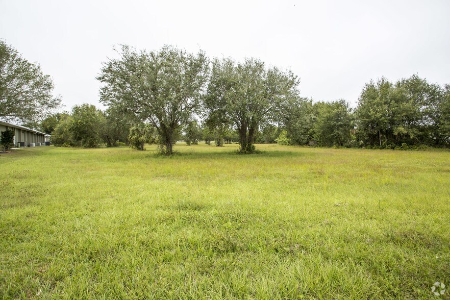 12641 SW County Road 769, Lake Suzy, FL à vendre - Photo principale – Image 1 sur 8