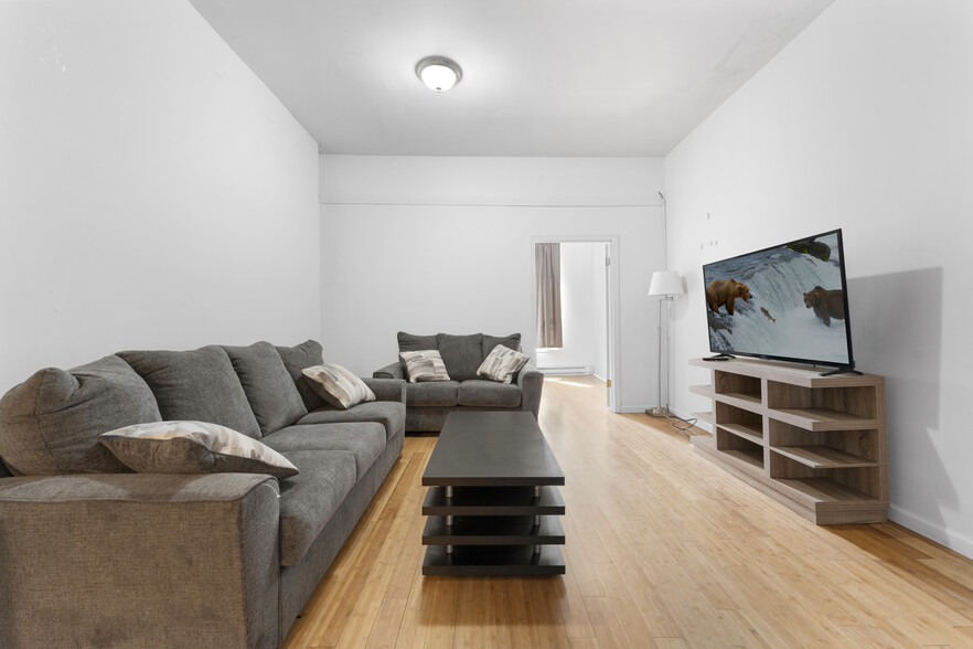 137 Washington St, Binghamton, NY à louer - Photo de l’immeuble – Image 3 sur 15