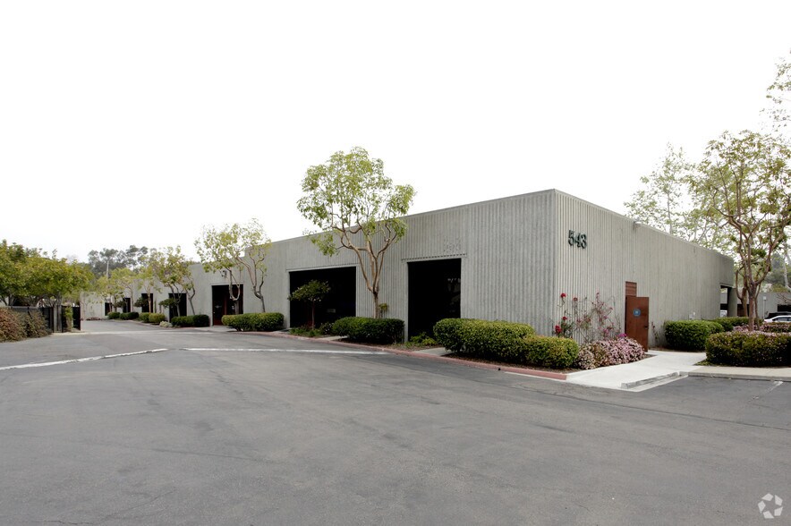 543 Encinitas Blvd, Encinitas, CA à louer - Photo de l’immeuble – Image 3 sur 13