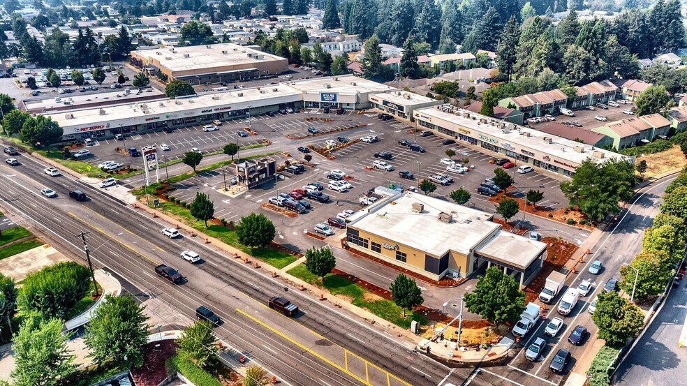 4637-4695 Commercial St SE, Salem, OR à louer - Photo de l’immeuble – Image 2 sur 12