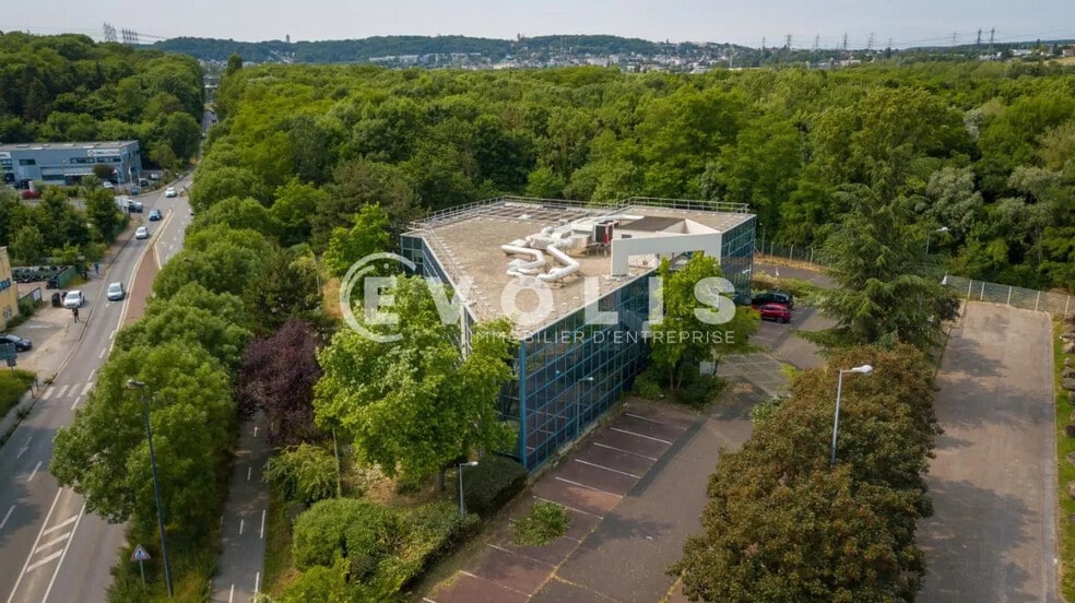 Local d’activités dans Villebon-sur-Yvette à louer - Aérien – Image 2 sur 45