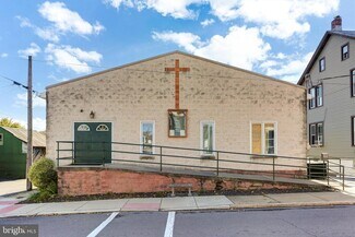 Plus de détails pour 304 Cameron St, Marysville, PA - Spécialisé à vendre