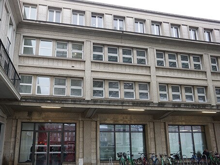 47 Place Alphonse Fiquet, Amiens à louer Photo de l’immeuble– Image 1 sur 2