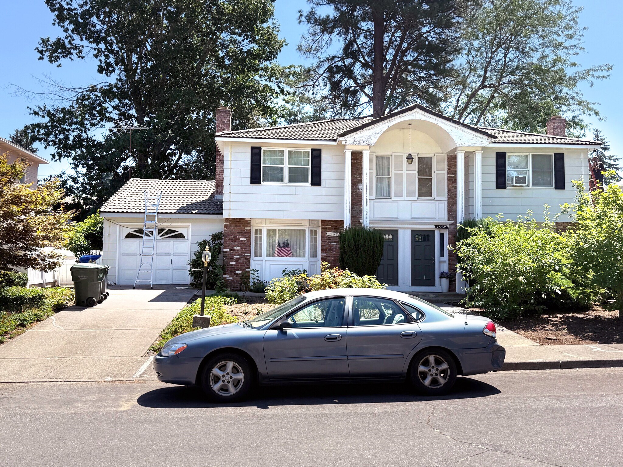 1360 Westbrook Dr NW, Salem, OR à vendre Photo principale– Image 1 sur 3