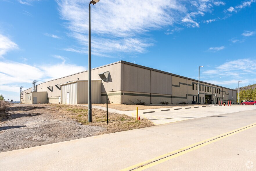 500 Soho Dr, Adairsville, GA à louer - Photo principale – Image 1 sur 43